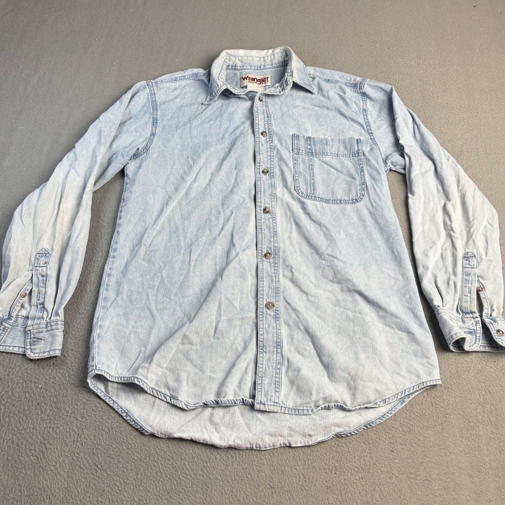 Wrangler Rugged Wear Light Wash Denim Button Down Shirt Mens L Long Sleeve